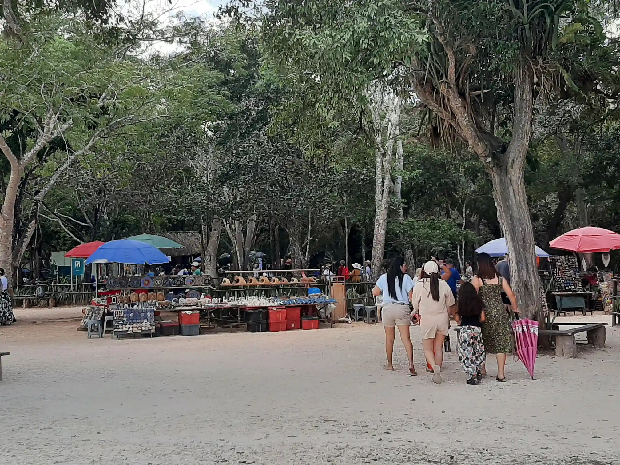 <img alt="" src="/user/pages/tecartmedia/mexiko/chichen-itza/chichen-itza/20250205_121441.webp?title" />