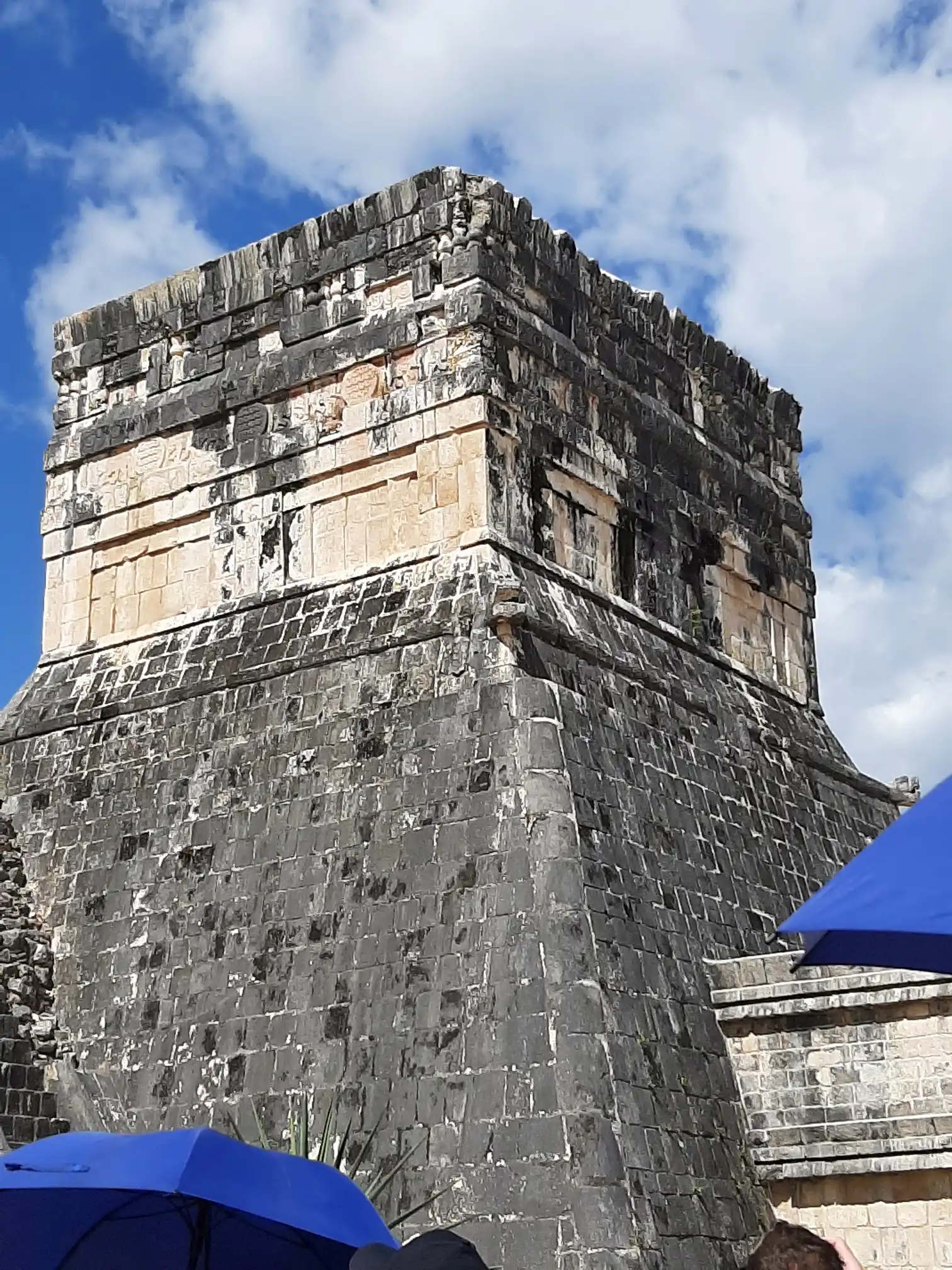 <img alt="" src="/user/pages/tecartmedia/mexiko/chichen-itza/chichen-itza/20250205_123117.webp?title" />
