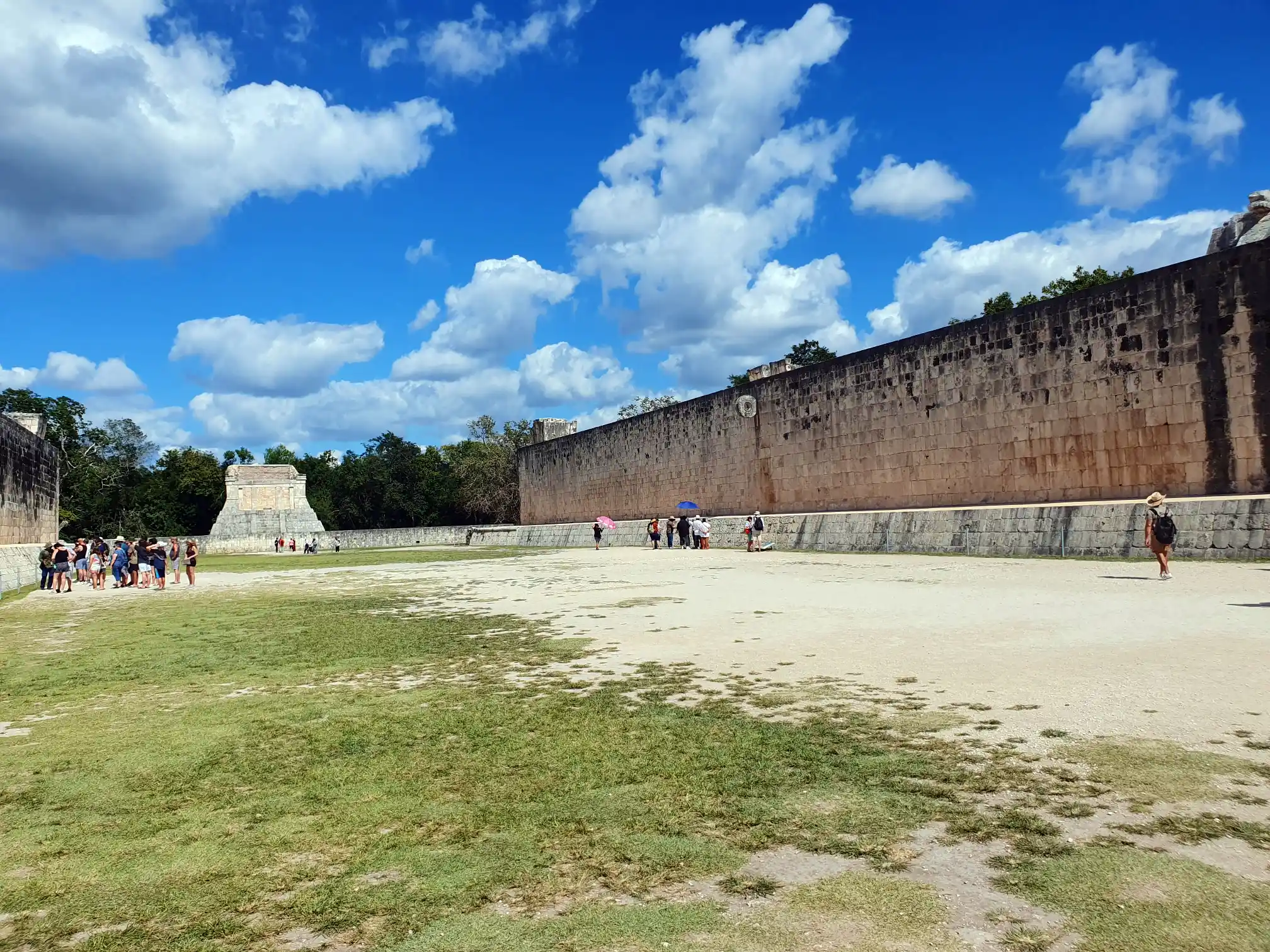 <img alt="" src="/user/pages/tecartmedia/mexiko/chichen-itza/chichen-itza/20250205_123915.webp?title" />