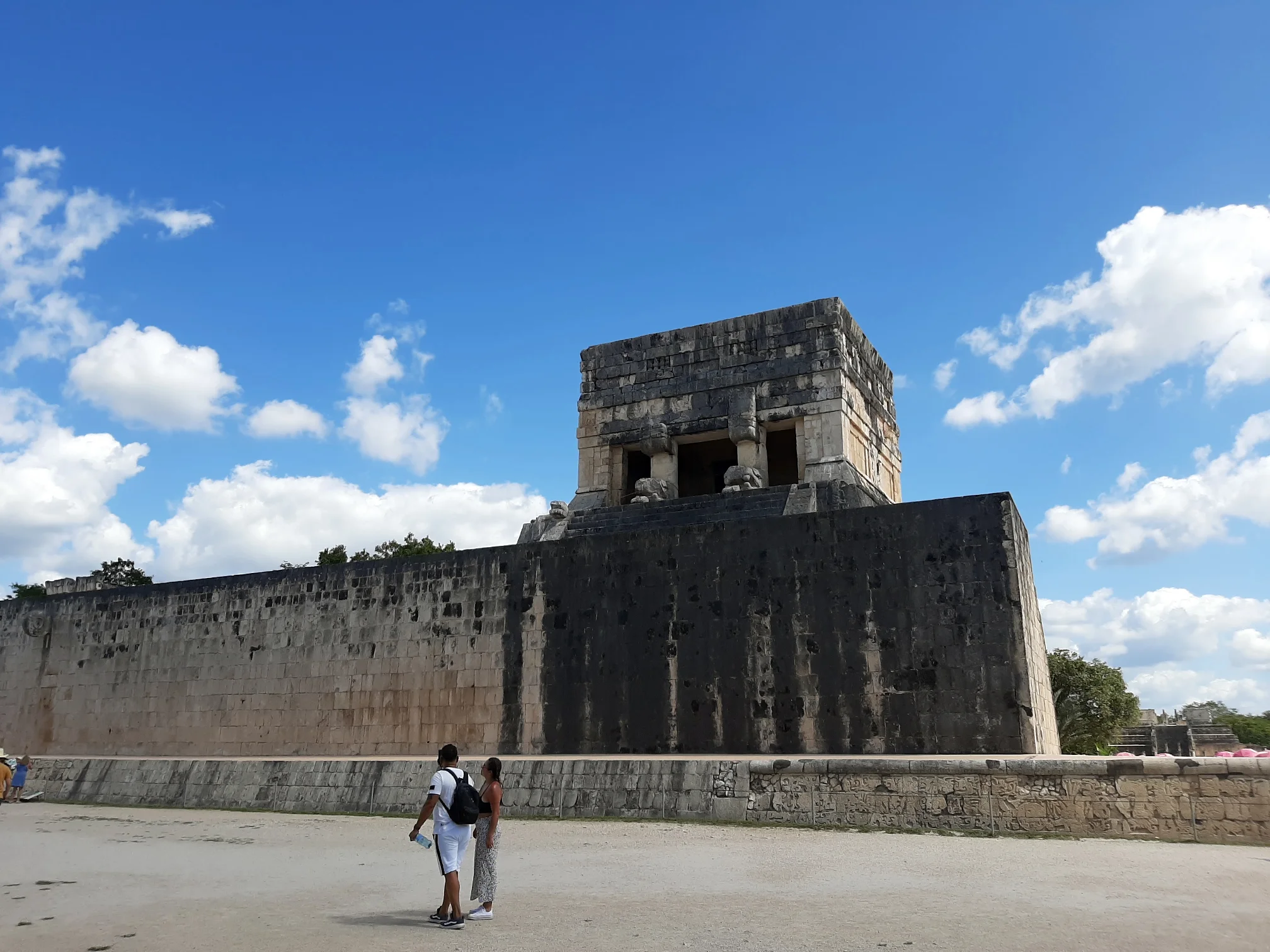 <img alt="" src="/user/pages/tecartmedia/mexiko/chichen-itza/chichen-itza/20250205_124044.webp?title" />