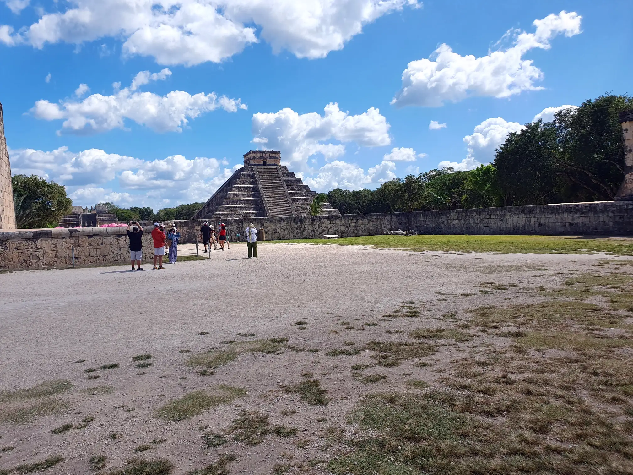 <img alt="" src="/user/pages/tecartmedia/mexiko/chichen-itza/chichen-itza/20250205_124046.webp?title" />