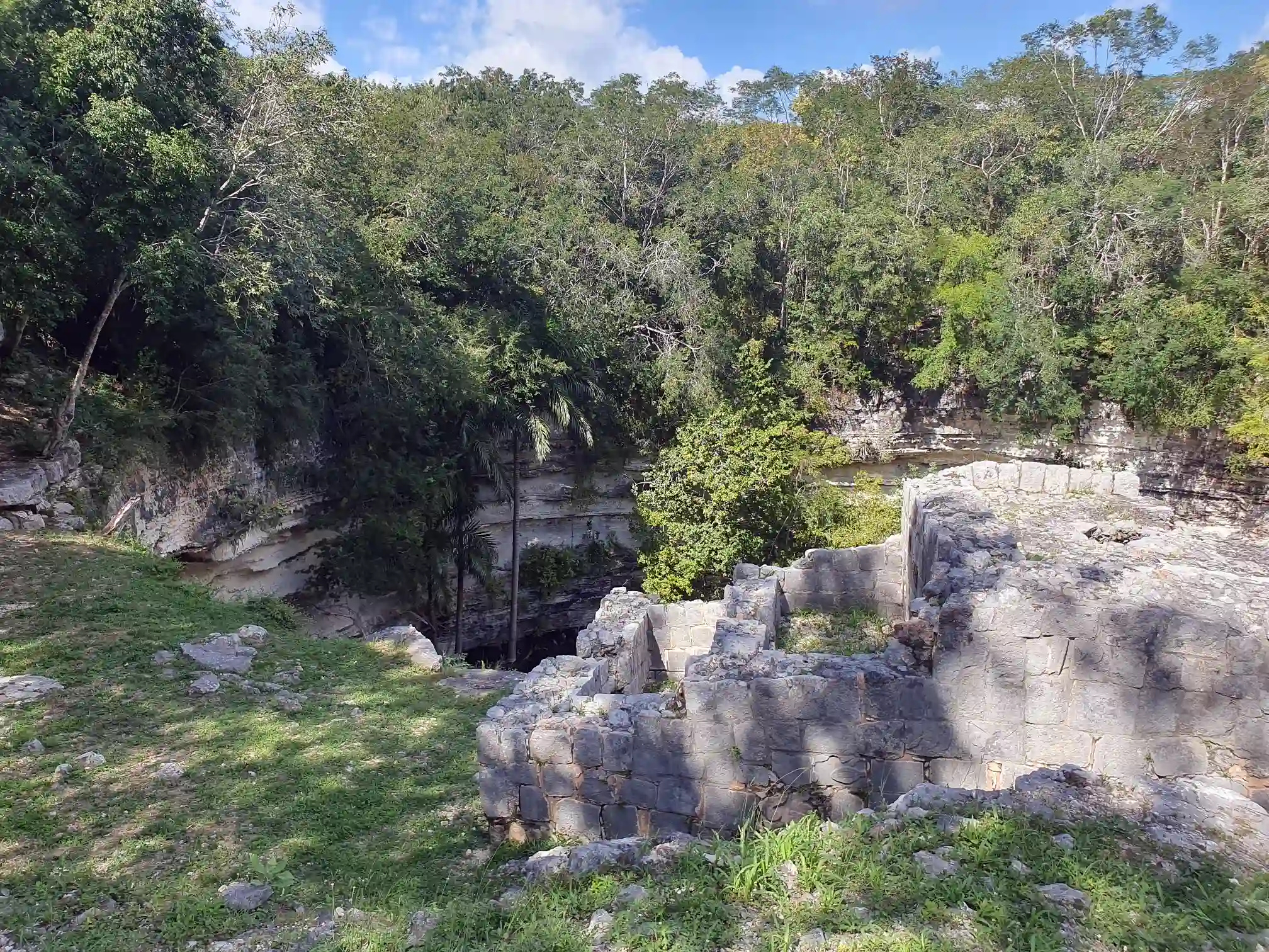 <img alt="" src="/user/pages/tecartmedia/mexiko/chichen-itza/chichen-itza/20250205_131430.webp?title" />