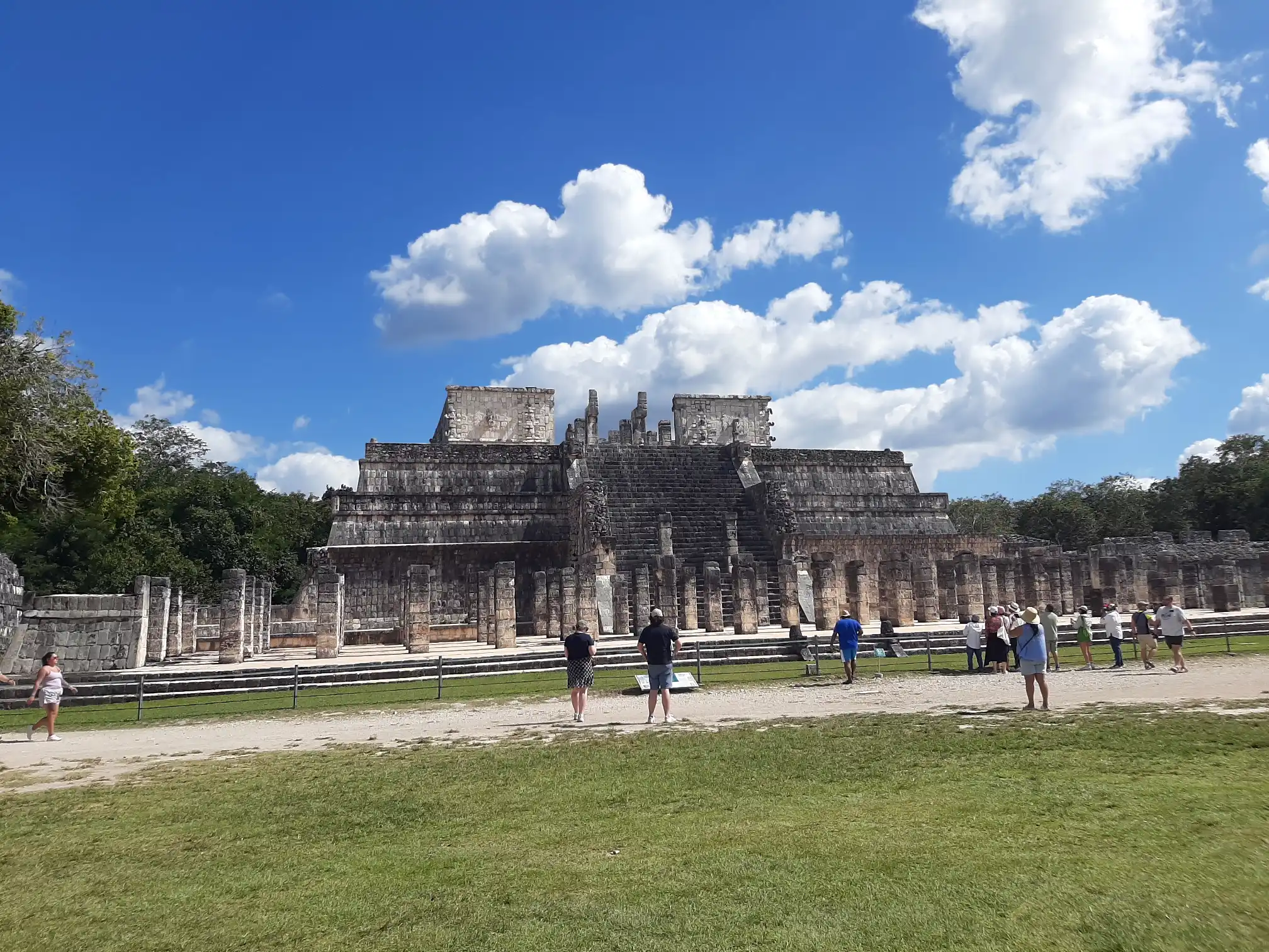 <img alt="" src="/user/pages/tecartmedia/mexiko/chichen-itza/chichen-itza/20250205_132940.webp?title" />
